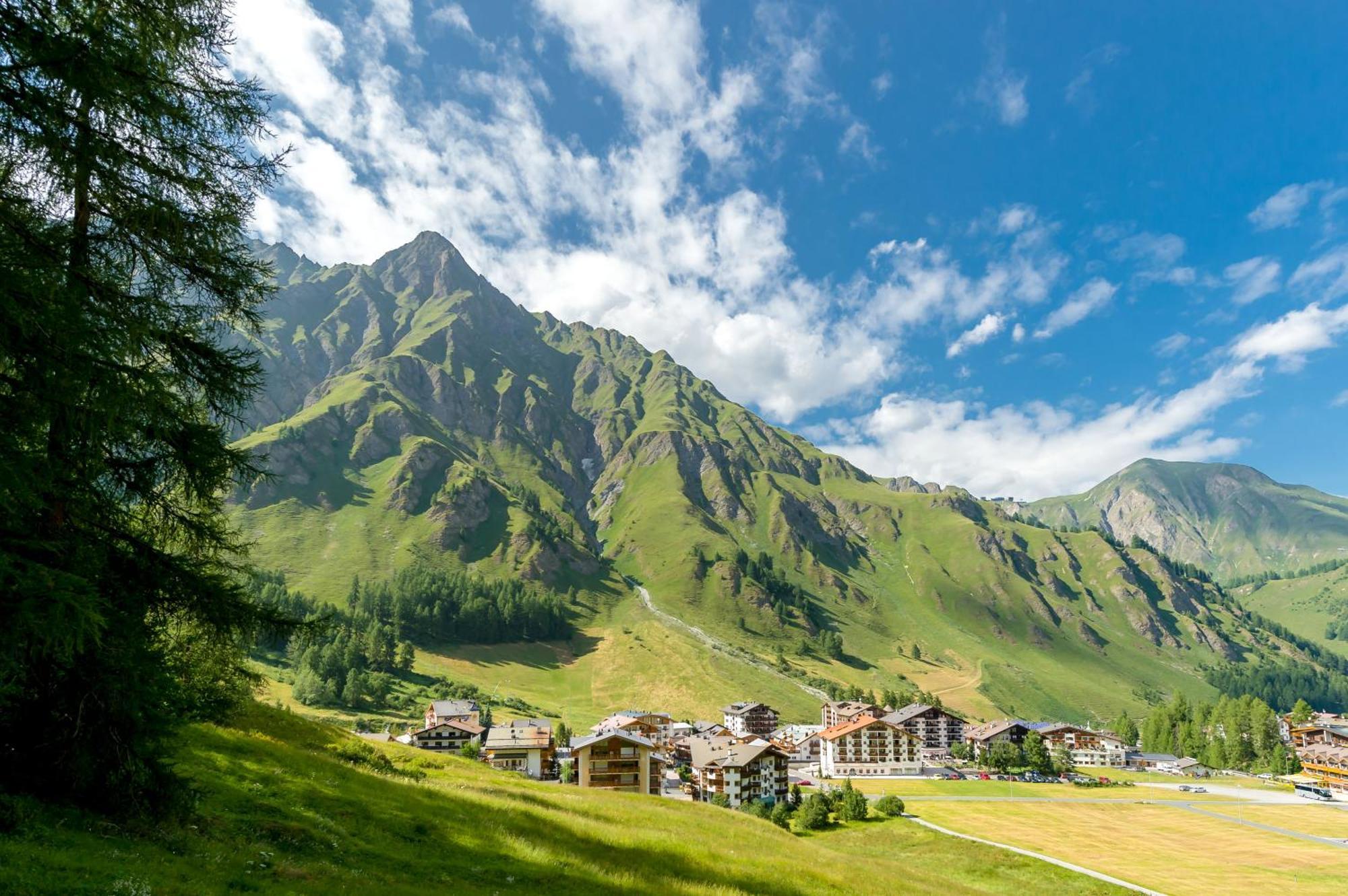 Hotel Silvretta & 4*